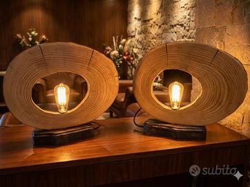 Abat-jour fatte a mano in legno.