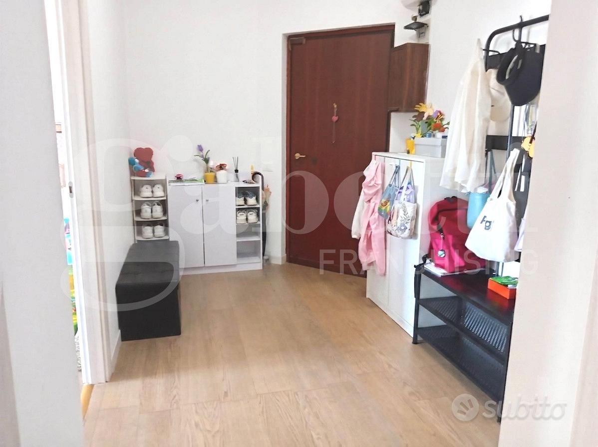 Apartment in Trezzano sul Naviglio, Loirano, Milano - Vista 3