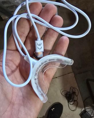 Kit Sbiancamento Denti LED – Mascherina USB Nuova