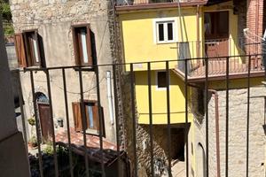 Appartamento con ingresso indipendente a san mango