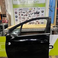 Carrozzeria Peugeot 2008 del 2015