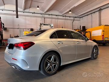 Mercedes classe a180 Sedan Automatic Amg Line Prem