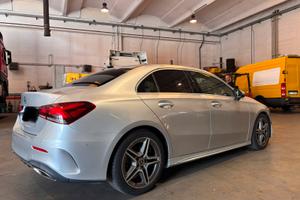 Mercedes classe a180 Sedan Automatic Amg Line Prem