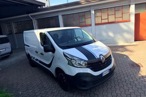 FURGONE RENAULT TRAFIC