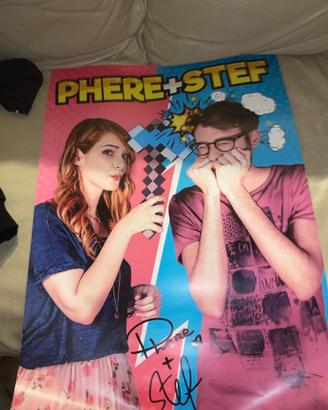 Poster Two players one console con firma originale