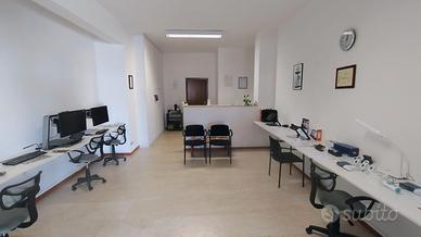 In AffittoUfficio/Laboratorio/Locale Commerciale -