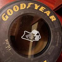 tavolino ruota formula uno