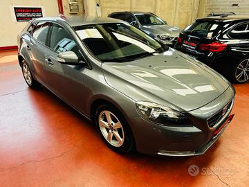 Volvo V40 D2 2.0 120cv E6 Momentum