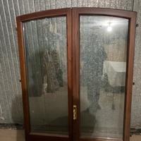 Finestra legno a due ante