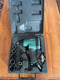 Avvitatore a percussione Parkside