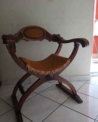 sedia/ poltroncina