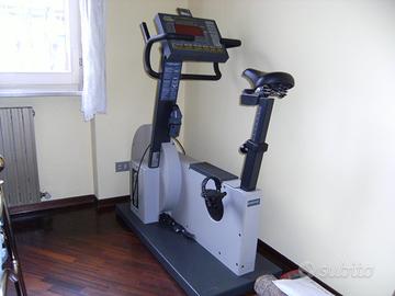 Bici allenamento technogym