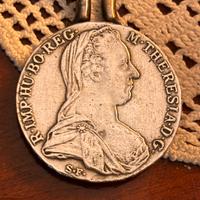 Apribottiglia in argento 800