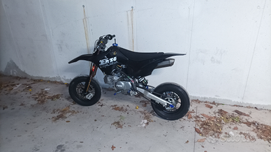 Pit bike Ayrton extrema