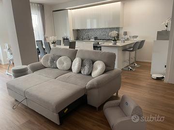 Divano 3 posti con sistema relax