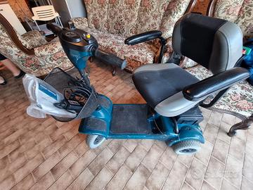 SCOOTER KOMETA MODELLO AVANT