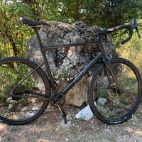 Gravel BMC tg.L/56