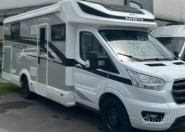 Camper semintegrale MCLouis 381 motorizzato Ford