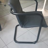 Poltroncine cantilever