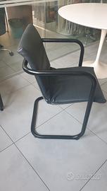 Poltroncine cantilever