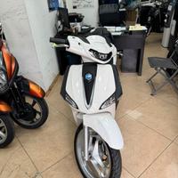 Piaggio Liberty 125 NUOVO euro 5 - PERMUTE