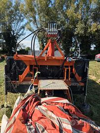 rimorchio  agricolo con gru