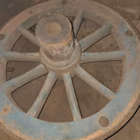 ruota carro antico
