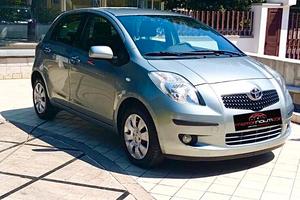 TOYOTA YARIS 1.3 BENZINA 5 PORTE FINE 06 - 07