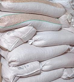 noccioli di ciliegia Italiani 