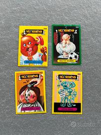 4 figurine Sgorbions