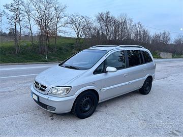 OPEL ZAFIRA 2.2. CDTI 7 POSTI