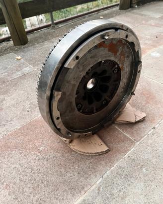 Volano rager rover evoque 2000d