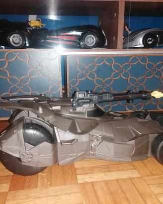 Mattel Batmobile DC Justice League
