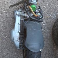 Blocco Motore Vespa 125 4T Più altri pezzi 
