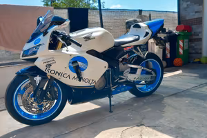 moto Honda cbr 600rr