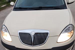 lancia Ypsilon matic