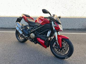 DUCATI Streetfighter