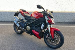 DUCATI Streetfighter