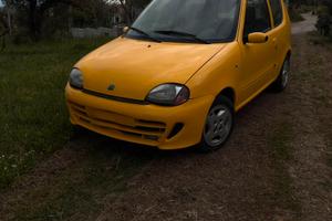 FIAT 600