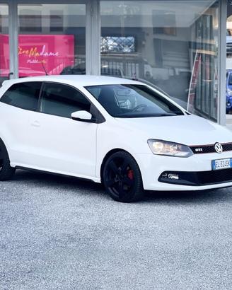 Volkswagen Polo 1.4 GTI Benzina 180CV Auto E5 - 20