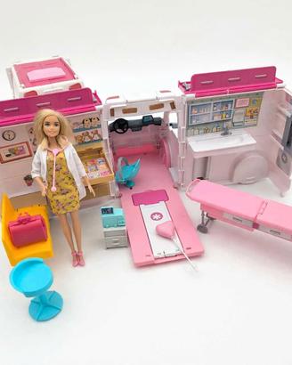 b&b ambulanza clinica mobile 2 in 1 Mattel più