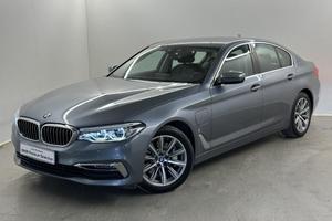 BMW Serie 5 530e Luxury auto