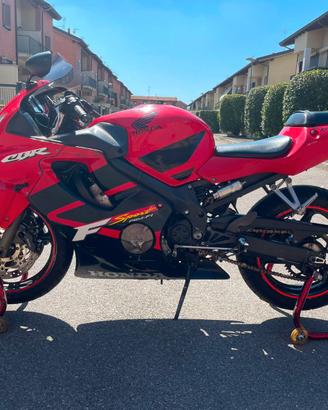 CBR 600 F Sport