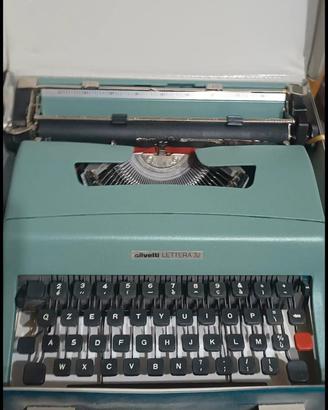 MACCHINA DA SCRIVERE OLIVETTI 