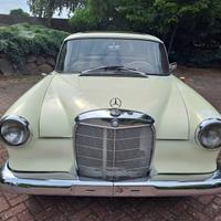 Mercedes-Benz w110