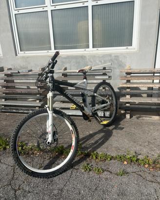 MTB FULL SUSPENSION MERIDA