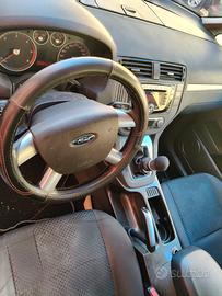 Ford c max 