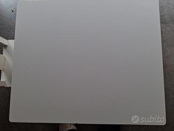 Tavolino è Sedia per bambini.  legno 