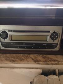 radio, + devio luci 