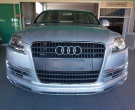 Audi Q7 3.0 V6 TDI 233CV quattro tiptronic